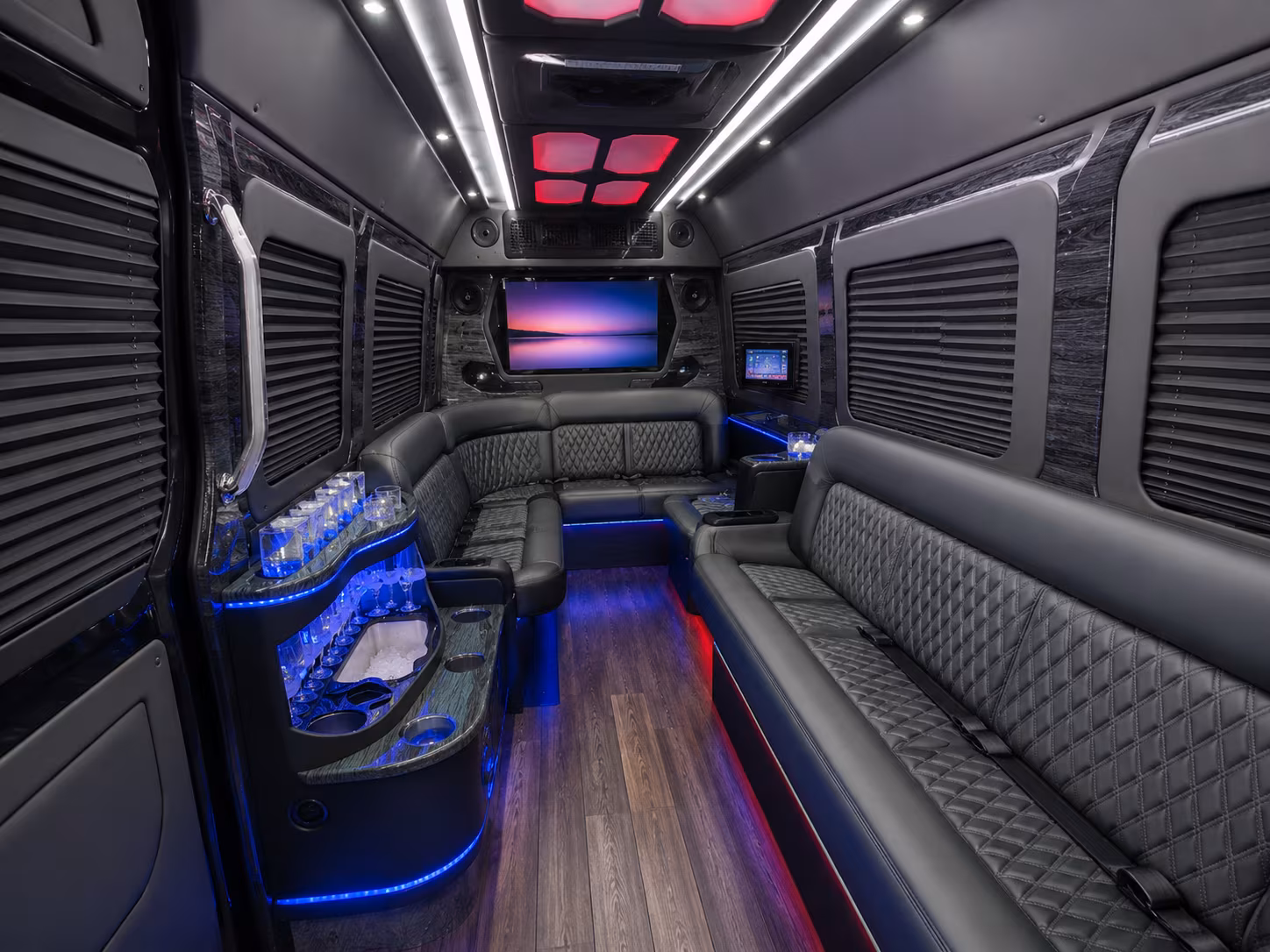 chula vista custom day trip and driving tour bus rentals