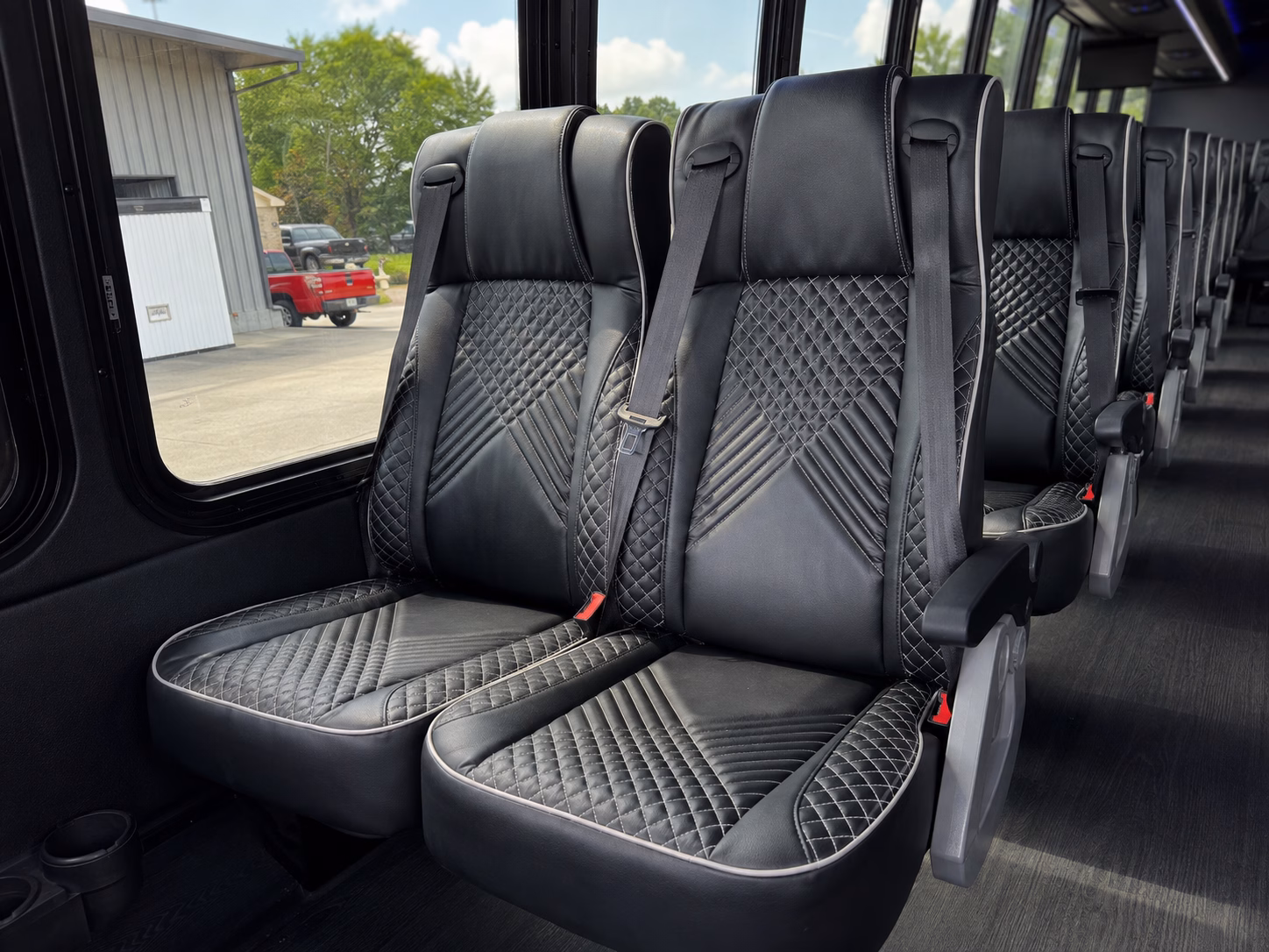 shuttle services for airline crews and airport staff in chula vista